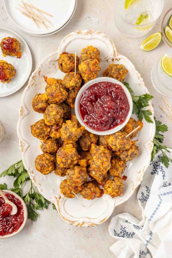 Three-Ingredient Cheddar Sausage Stuffing Balls