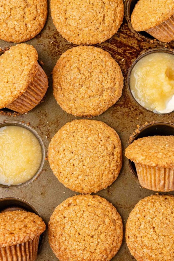 Moist Applesauce Muffins