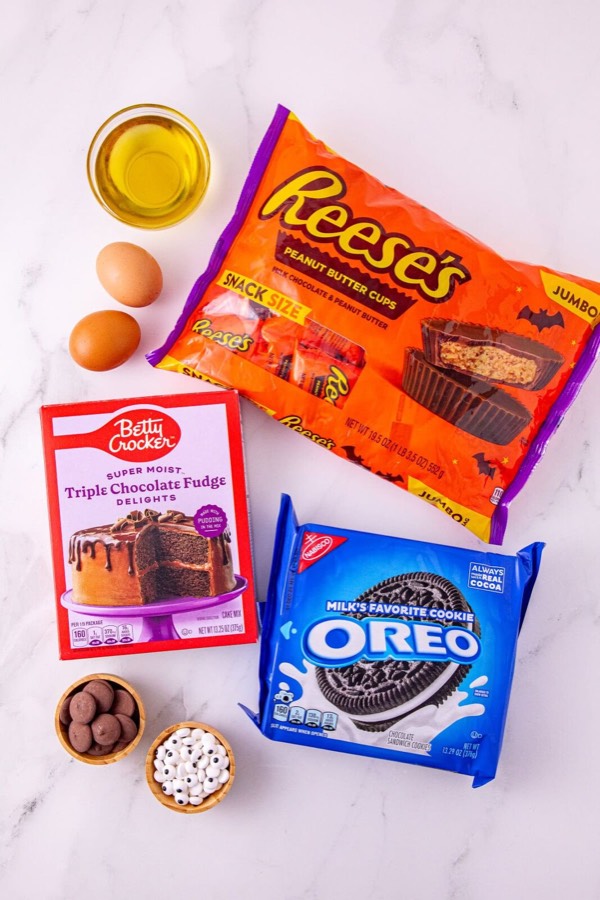Oreo Bat Cookies Made With Cake Mix and Reese's Cups